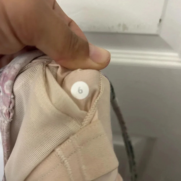 Lululemon Power Y Tank Sz 6 In Sugar Crush Multi - Picture 4 of 5